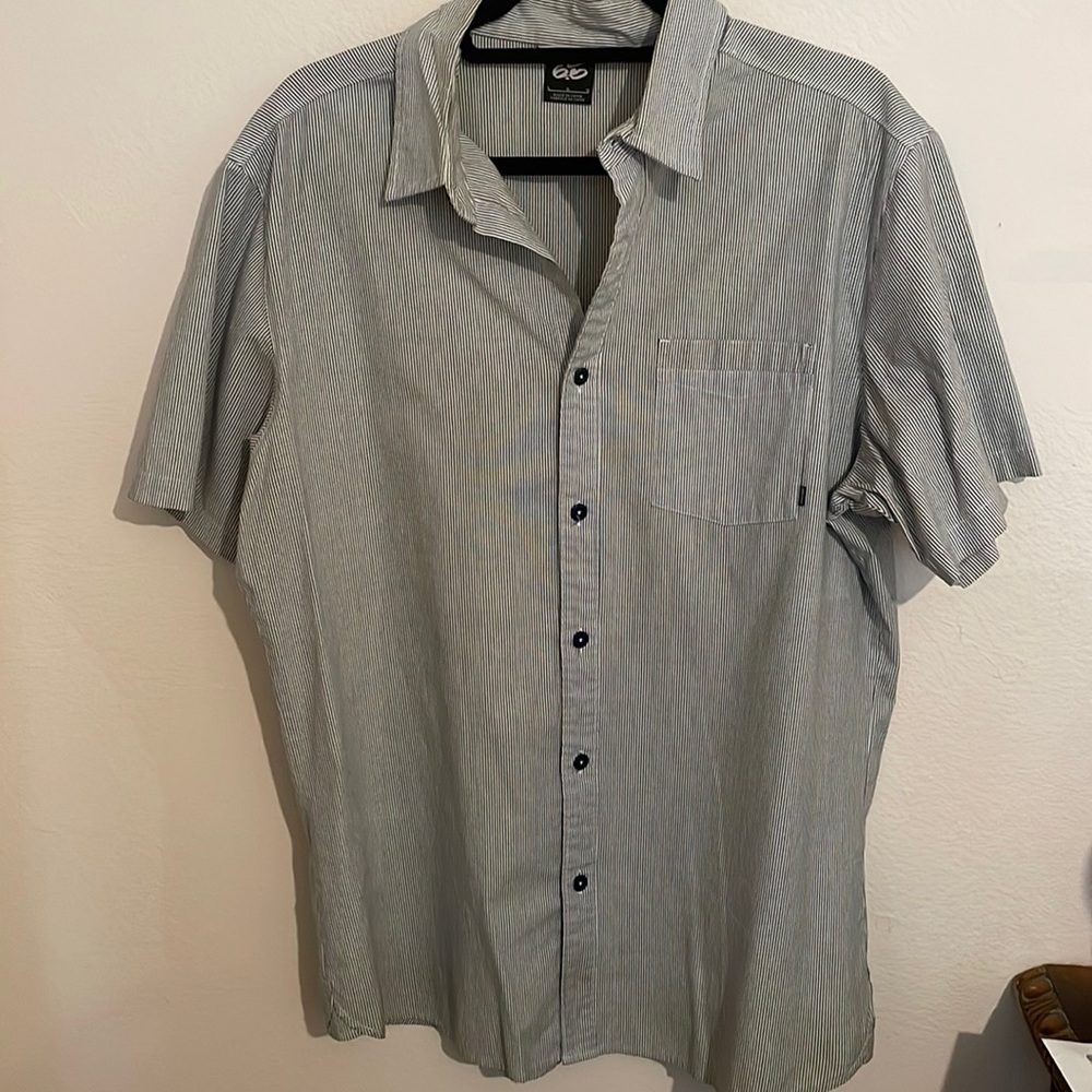 Nike 6.0 short sleeve button up